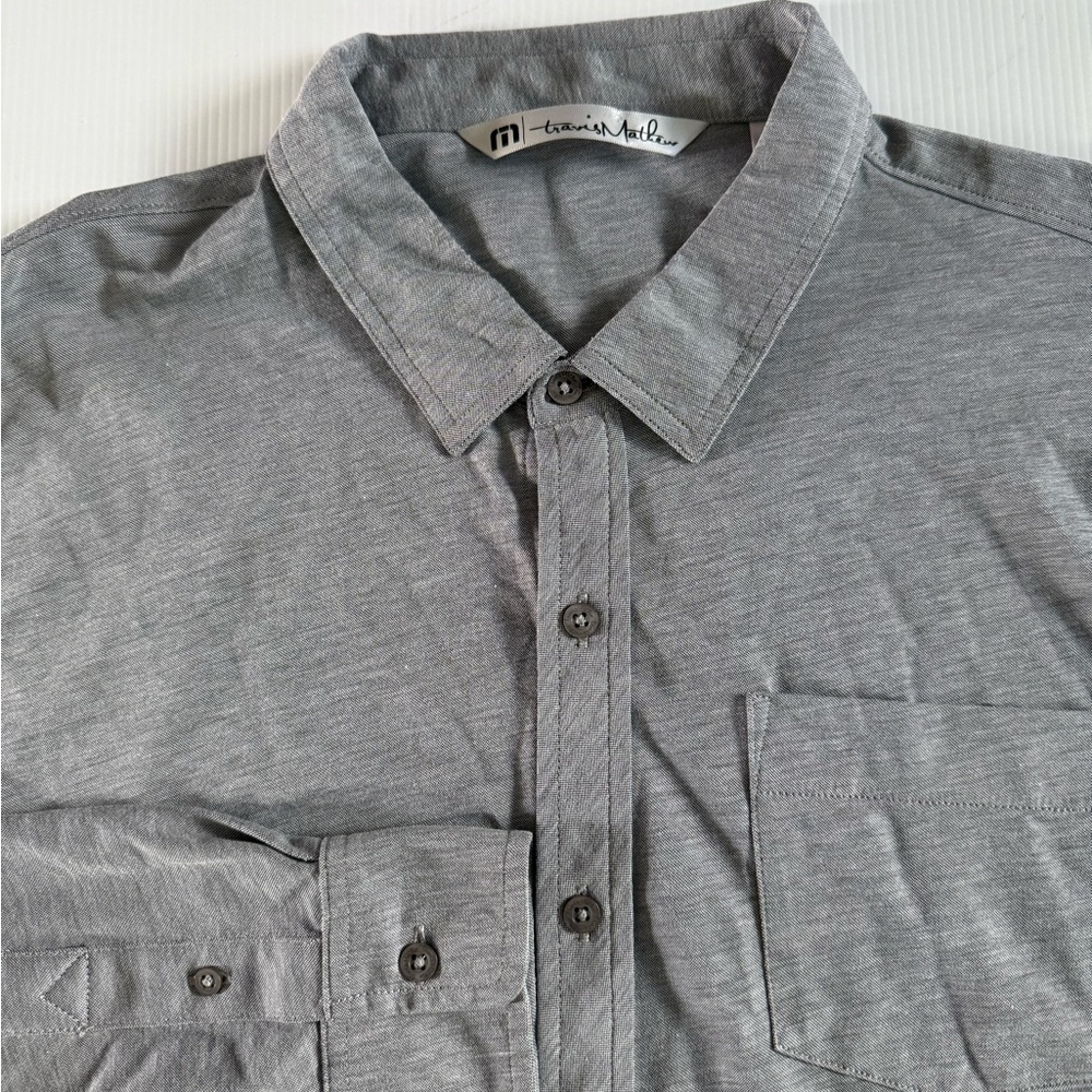 Travis Mathew Shirt‎ Mens XL Gray Button Down Long Sleeve Performance Casual
